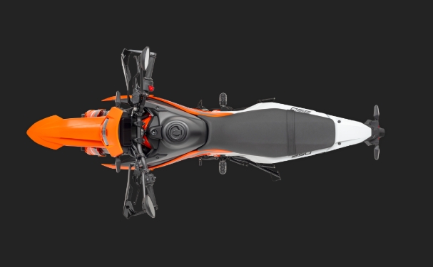KTM 390 Enduro R 2026 de haut haut